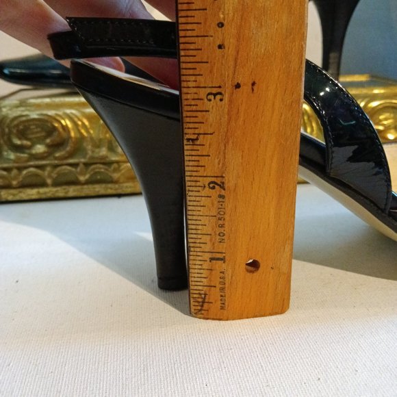 Brooks Brothers Y2K Classic Martine Black Leather Spectator Sling Back Heels 8.5 - Picture 7 of 9